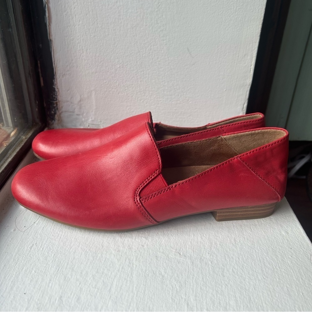 Earth Origins Red Leather Loafer Shoes Women Size 7 NWOT - Picture 8 of 8